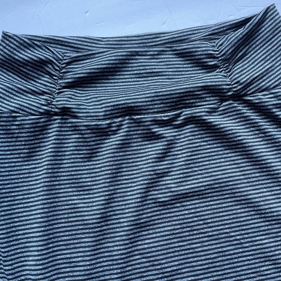 Tranquility Active Skirt By Colorado Clothing Stripe Print Pull On SMALL - Picture 6 of 9